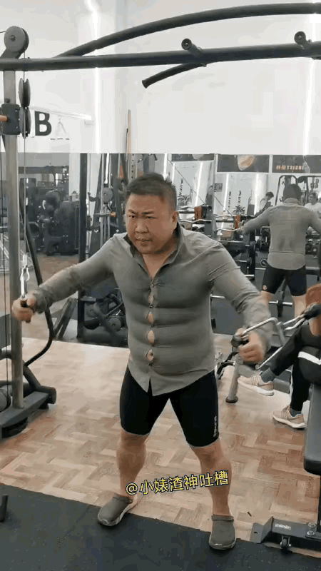 这才叫八块腹肌，其他的都弱爆了。