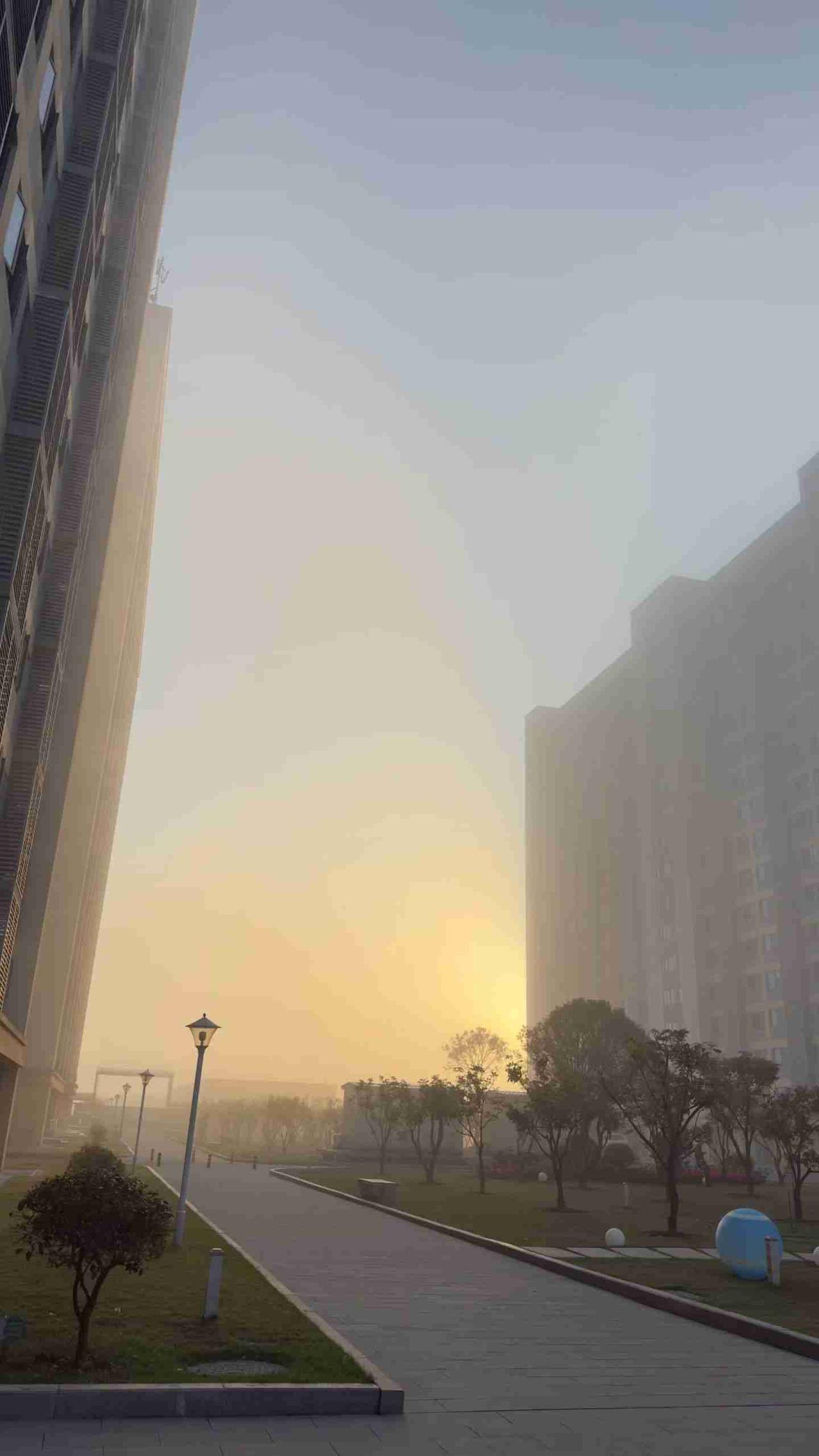 人口是递减了，还是城市变大了？

不知什么时候起，我们这边都没有看到小孩读书的影