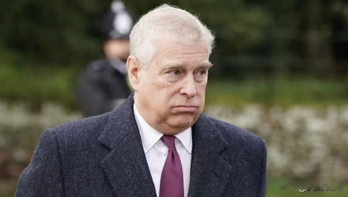 英国王子被逮捕



如果一个国家国王的亲弟弟违法犯罪了，作为执法机关，该怎么办