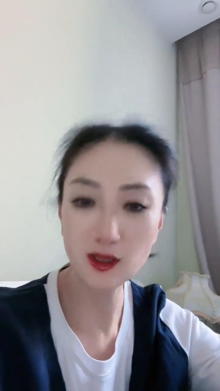 时光匆匆，二零二六年又过去一半了。删除上半年的疲惫与烦恼，开启下半年的好运与希望