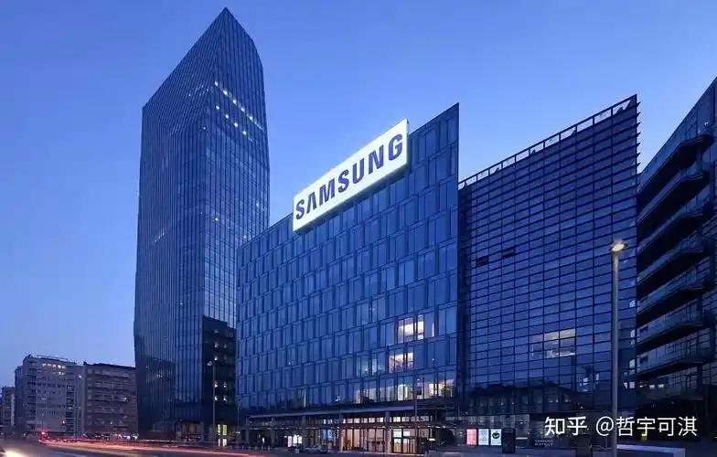 有人问过一个问题：韩国半导体赚得盆满钵满，动不动就抢了全球存储芯片市场的头把交椅