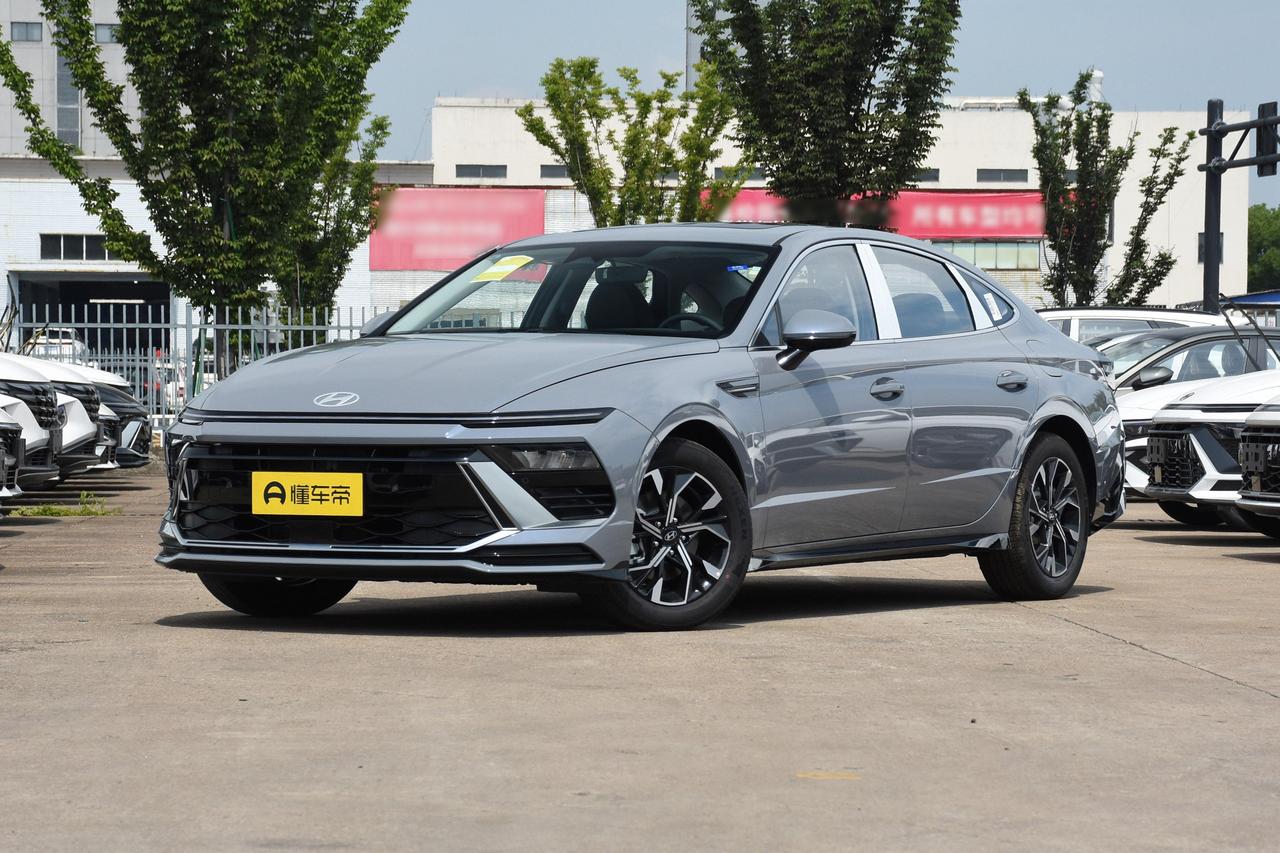 当年和雅阁掰手腕的现代索纳塔，如今月销百台，为何降价都卖不动？
说出来你可能不信