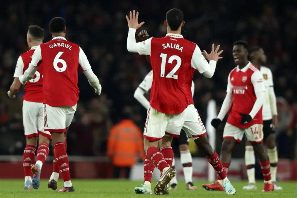 007 英超 19.30阿森纳VS伯恩茅斯方向：让胜 让平🖊️分：2-0 2-