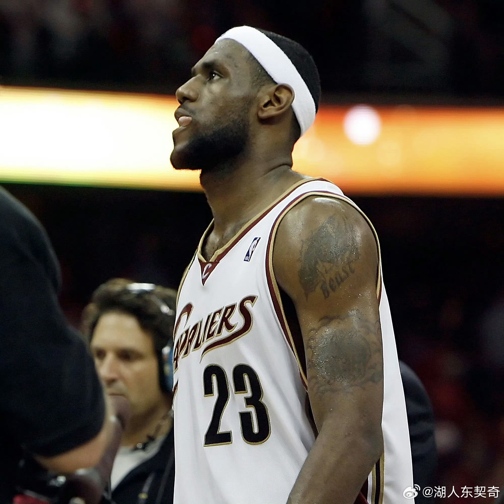 NBA现役球员得分+助攻数榜：1、詹姆斯：53768（得分42184、助攻115