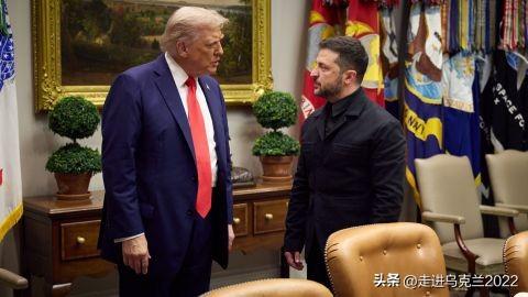 泽连斯基和特朗普通电话

10月11日，乌总统泽连斯基和特朗普进行了通话。期间双
