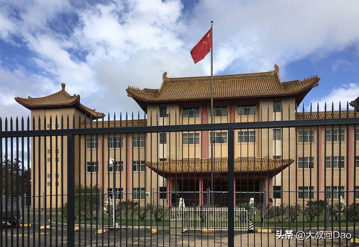 边境血色警钟！3名同胞遇难，大使馆紧急喊话：速撤
 
各位老铁，今儿个大叔我得跟