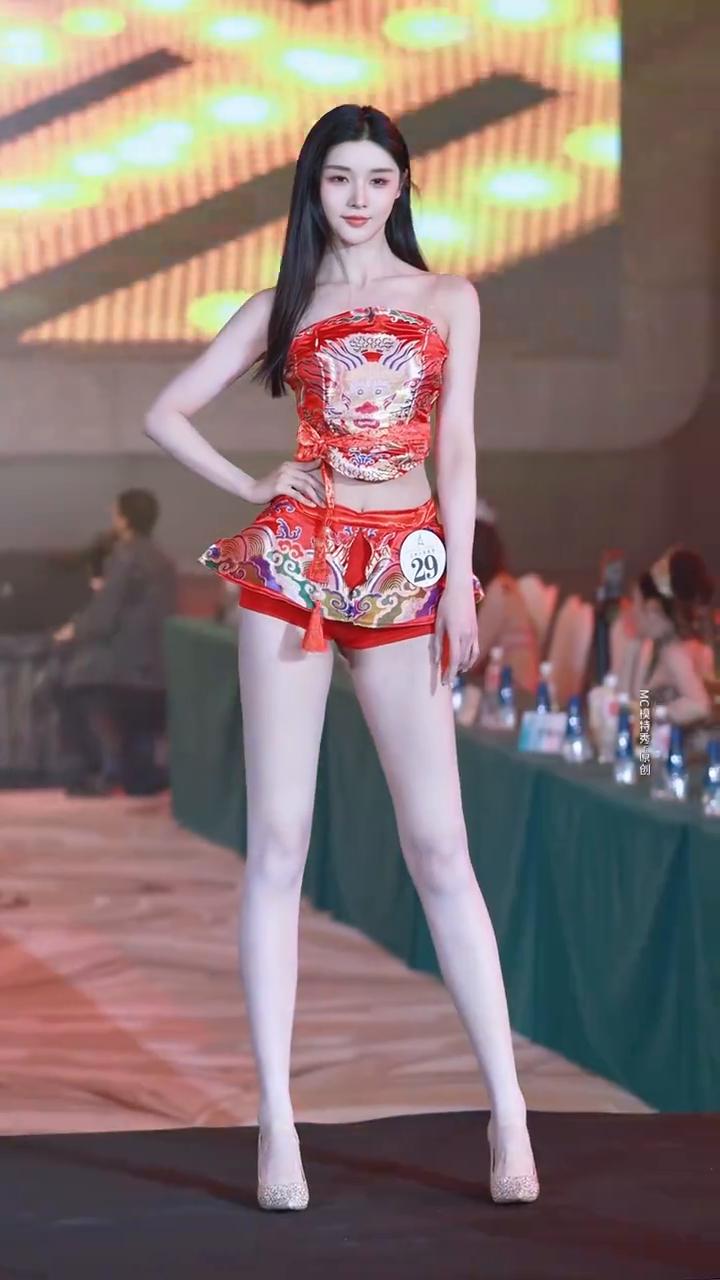 唐蕊，亚洲小姐广东总决赛冠军。