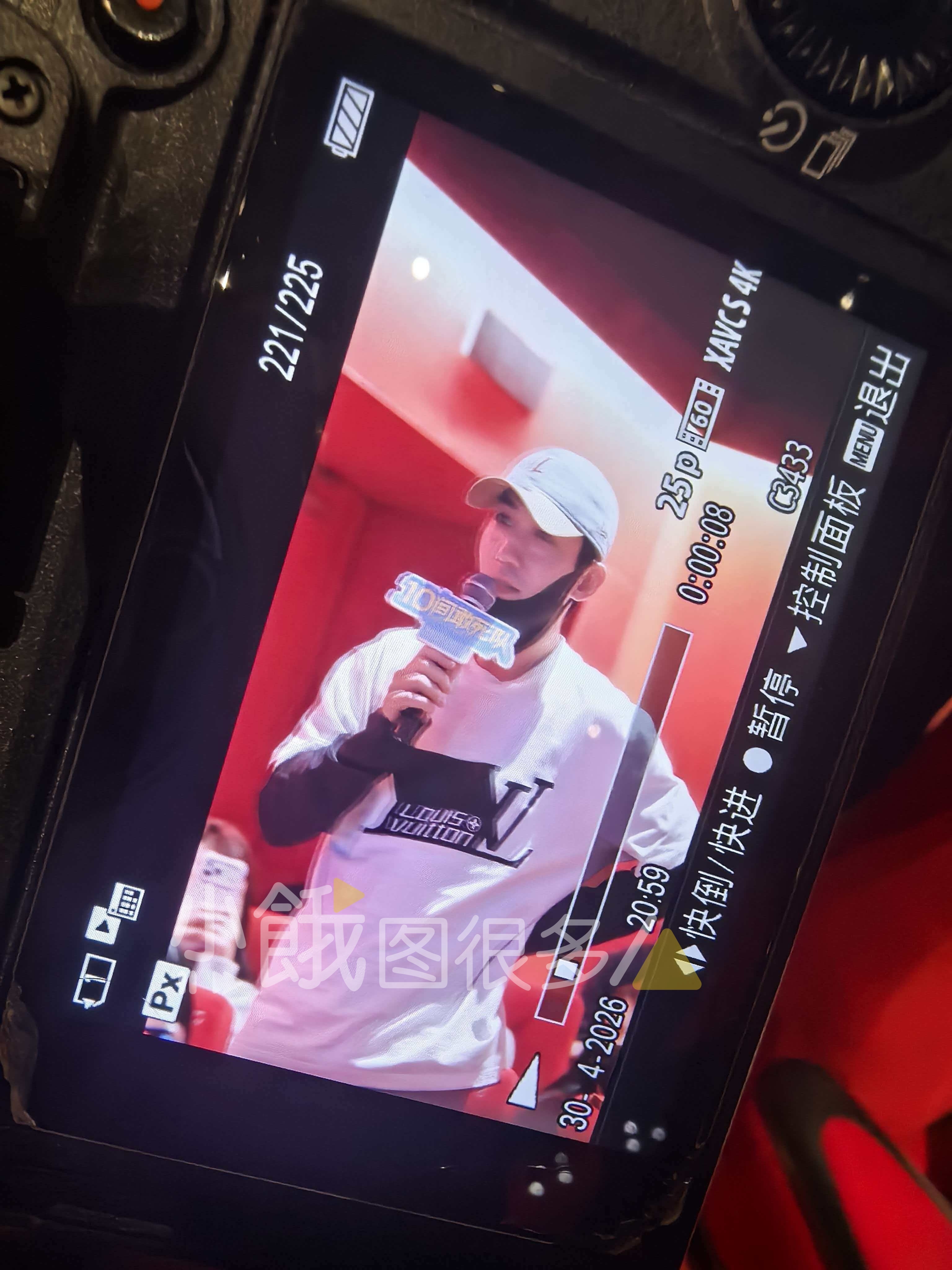 没想到晚场的《10间敢死队》路演来了朱一龙和于适