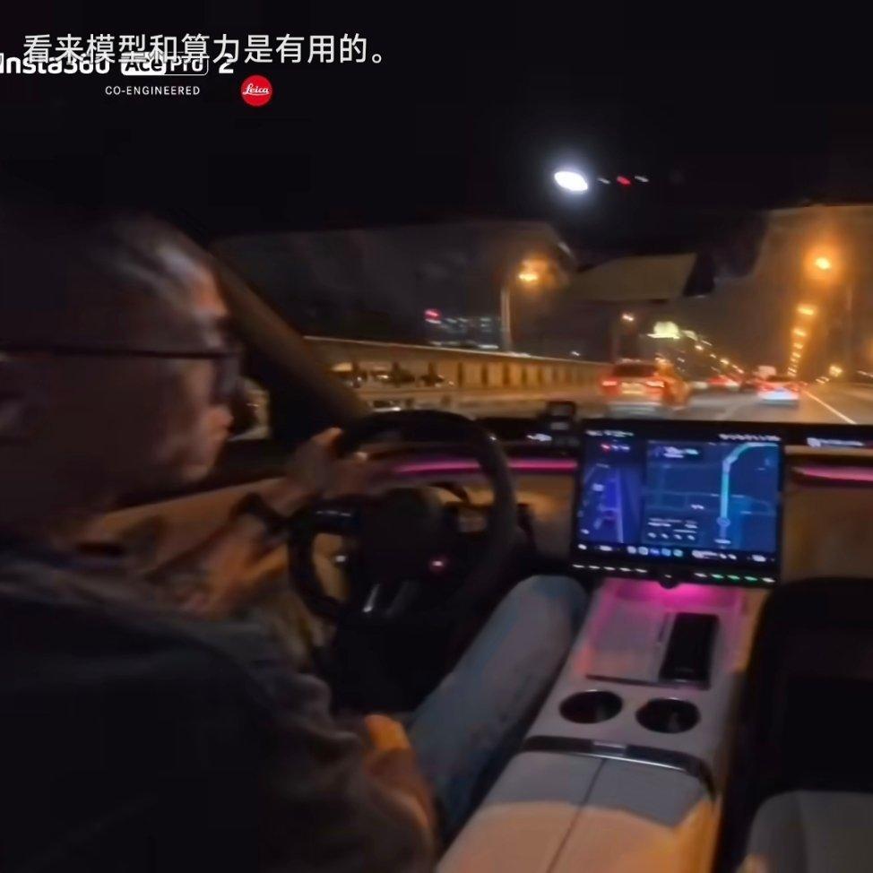 陈震实测，小米YU7智驾夜间0接管，遥遥领先，有人智驾卖营销，但小米拼的是技术。