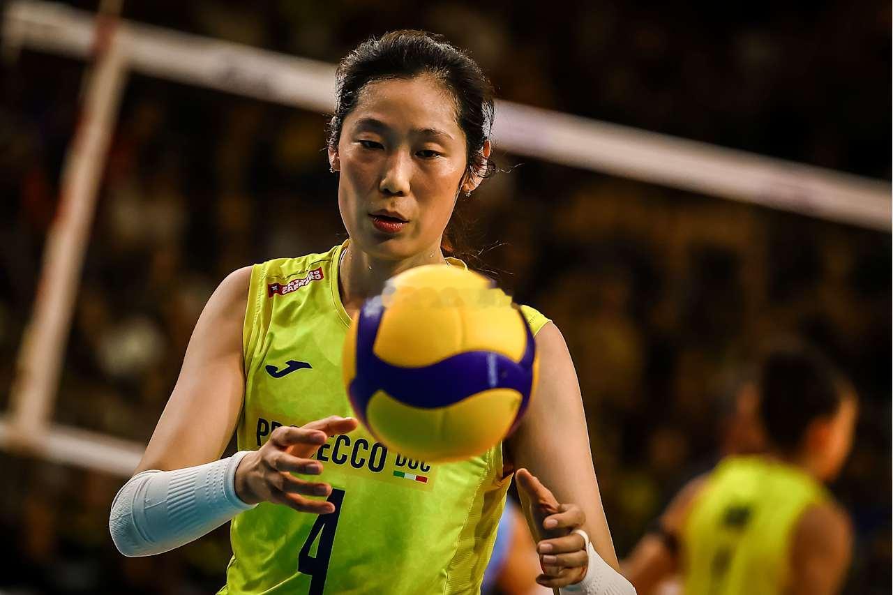 2025年女排世俱杯B组第三轮意大利科内利亚诺3-0巴西海滩朱婷三局14分（14