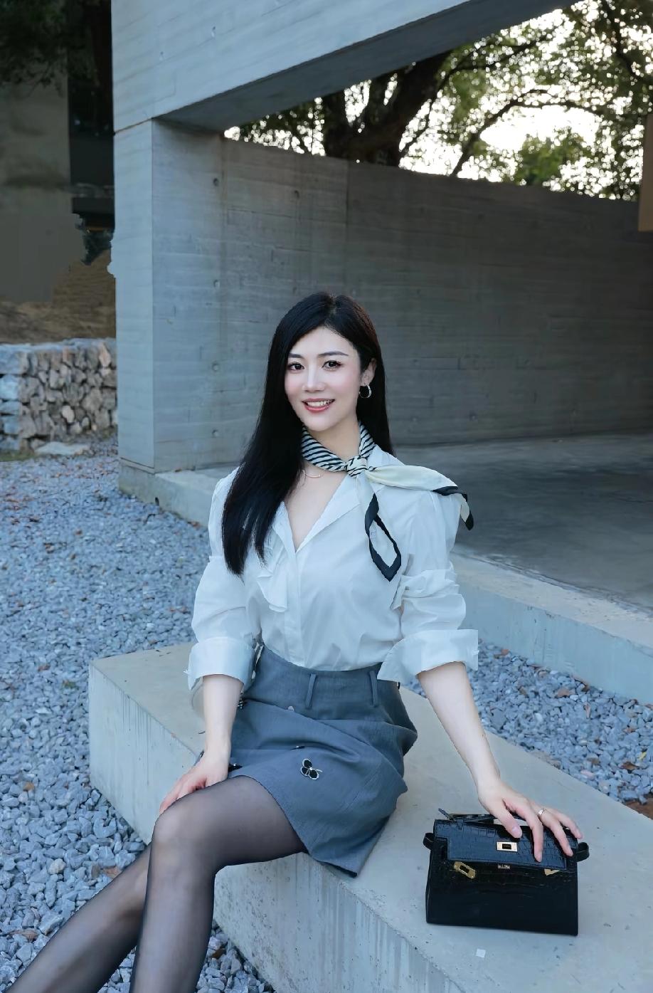 但愿岁月对美女温柔些什么样的女人魅力十足？ 什么样的女人才最有魅力呢? 男人喜欢