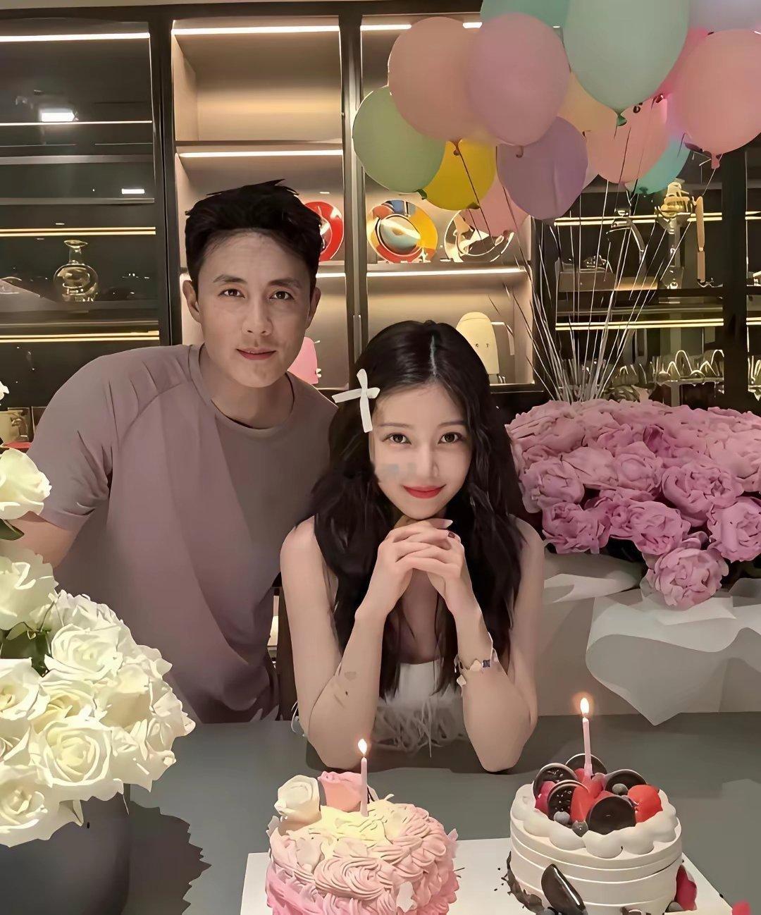 杜淳这是把妻子当女儿养了 她这状态像十五六岁的小姑娘
