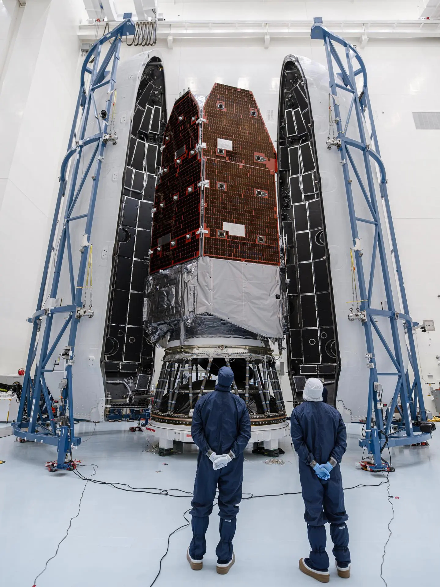 按计划，罗曼望远镜将于北京时间8月30日19:26搭乘SpaceX "猎鹰重型"