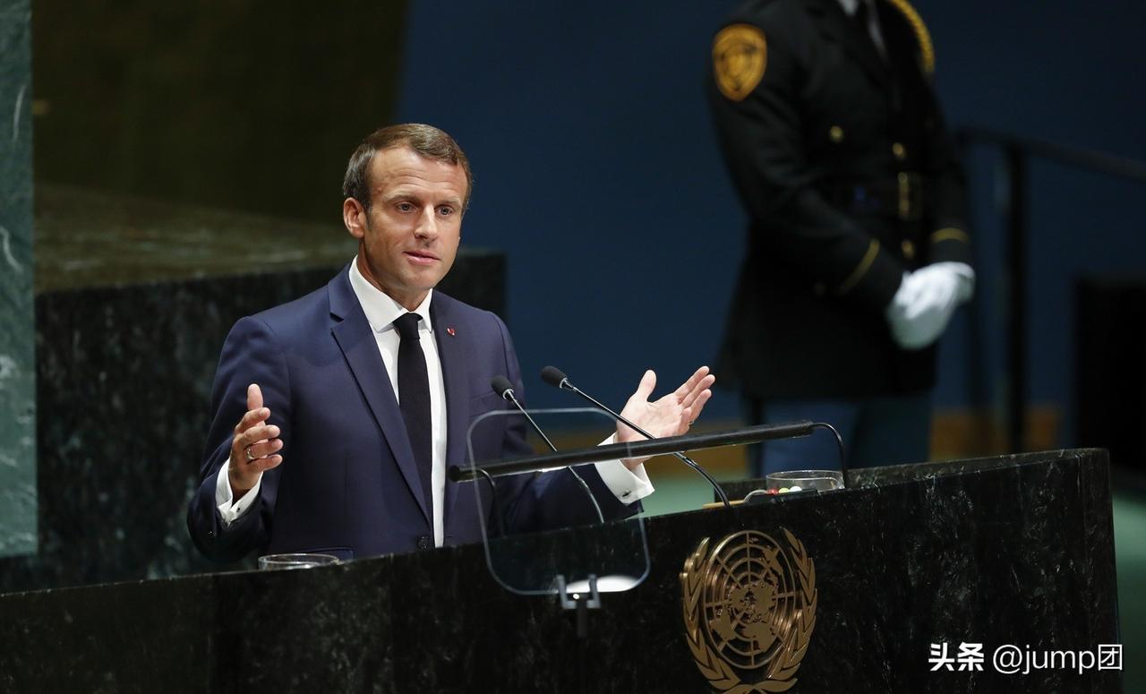 说实话，法国最近干了件挺有意思的事。

当G7轮值主席国，它没去搞那些虚的，直接