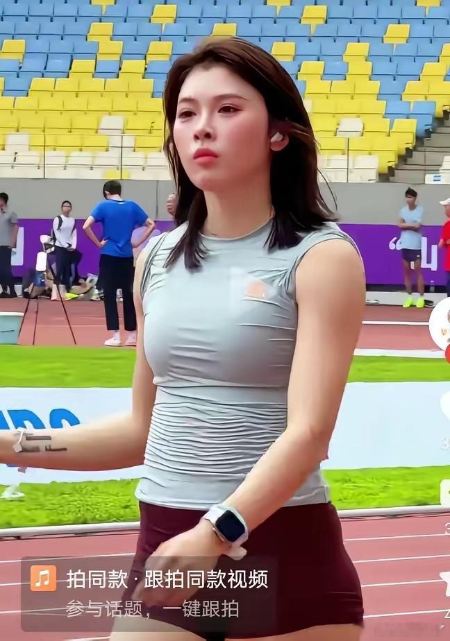 吴艳妮，又被骂了。有人说她胖了，壮了 