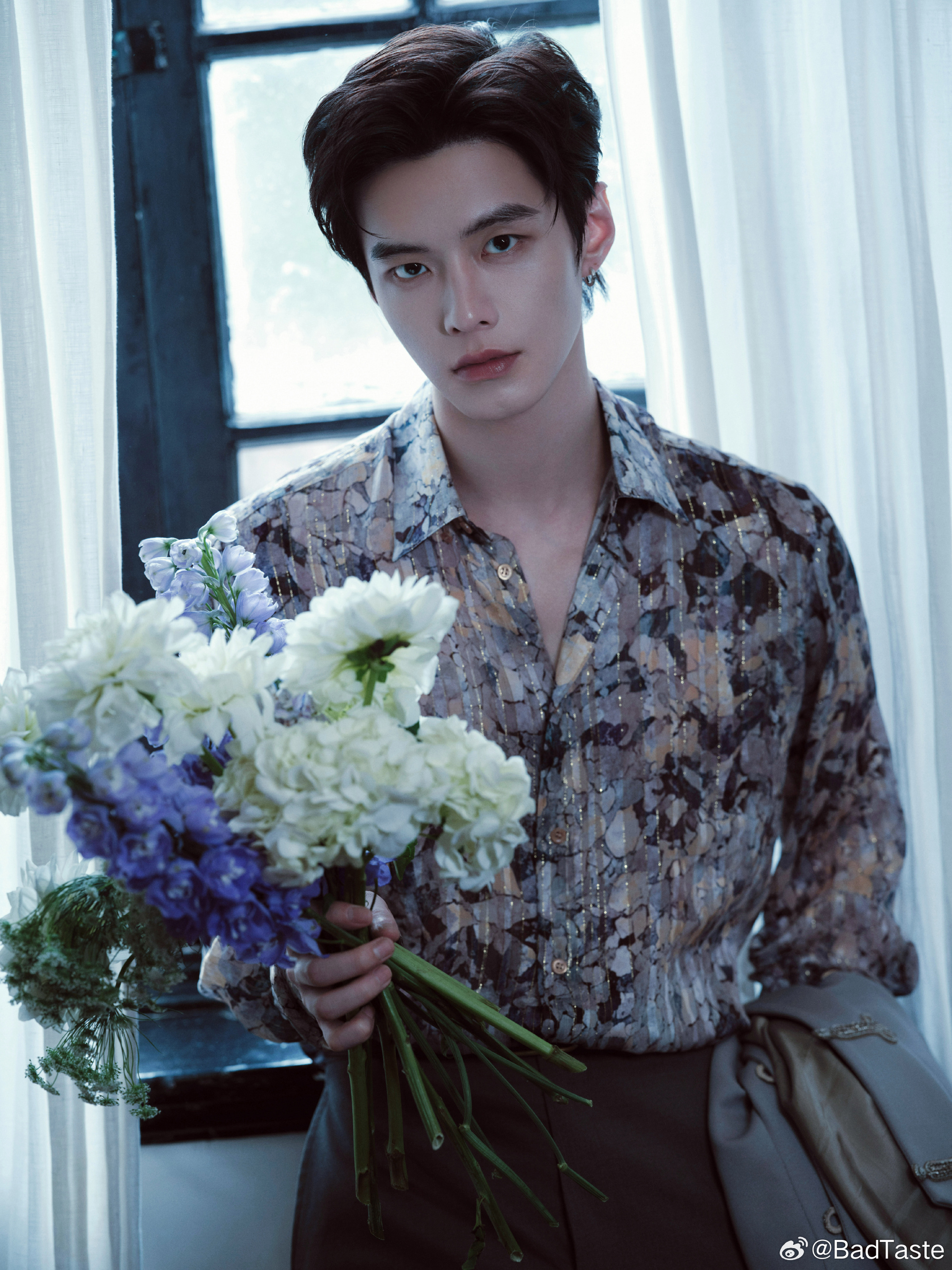 何与 × 今日Valentino上海预览活动造型大片 📸 ​​​