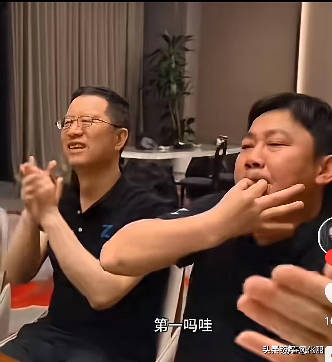 还是张雪敢说！德比斯排位赛从13名直接刷到第1名，张雪激动地当场吹了个流氓哨，还