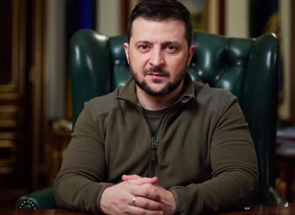 乌克兰如果真的聪明，就可以跟俄罗斯和解，转而跟俄罗斯合兵一处去攻打欧洲国家。
