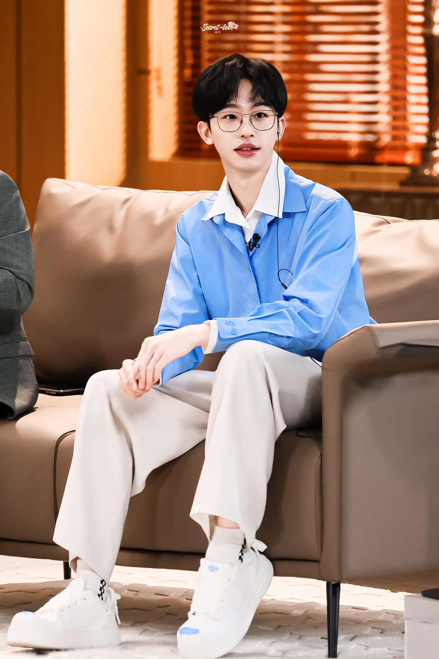 何运晨在高智男大赛道强得可怕  真的被何运晨的智商秀到了，此男在高智男大赛道强得