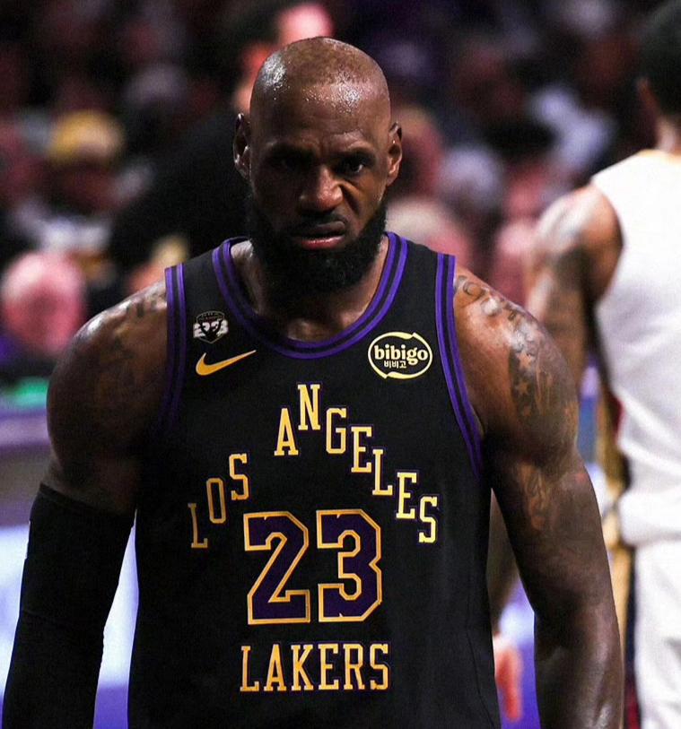 西部第六赢了，湖人110-101击败鹈鹕！
最新排名出炉，第3到第6仅差1.5个