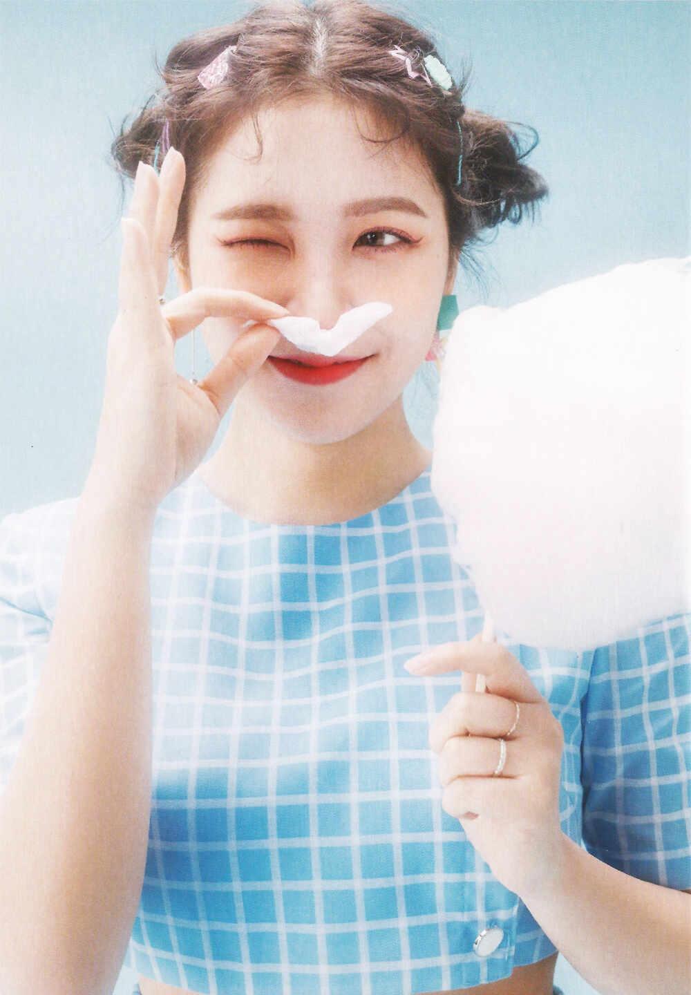 Yeri金艺琳 | 日专Cookie Jar专辑扫图
🍭
	
扫图©️sgsg