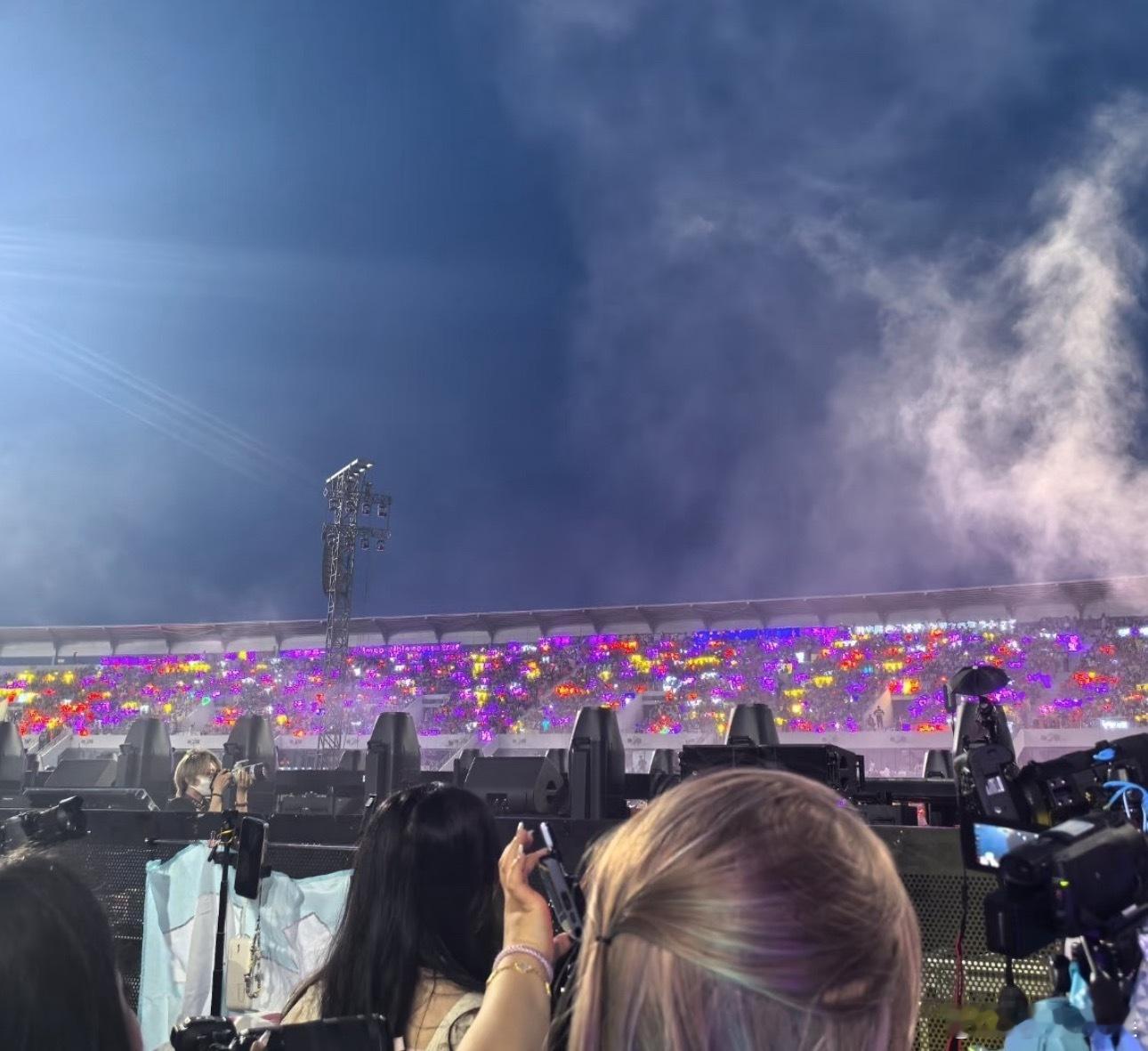 投不好意思今天又是马嘉祺紫海了时代少年团直播时代少年团海口演唱会灯牌马嘉祺紫海 