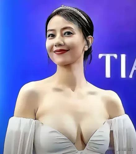 现在的女艺人都靠什么吃饭啊？[what]