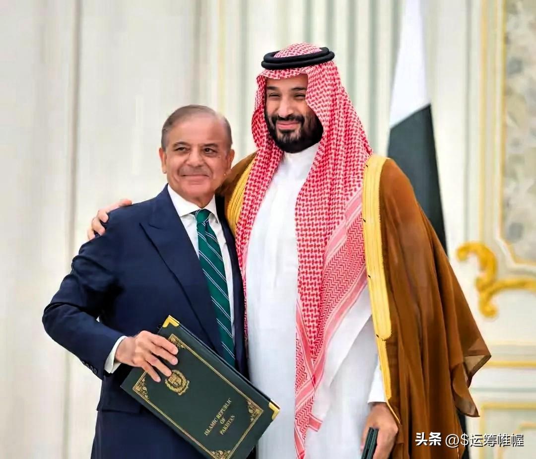 快讯！快讯！
据英国《金融时报》报道，巴基斯坦外交部长已警告伊朗外长不要攻击沙特