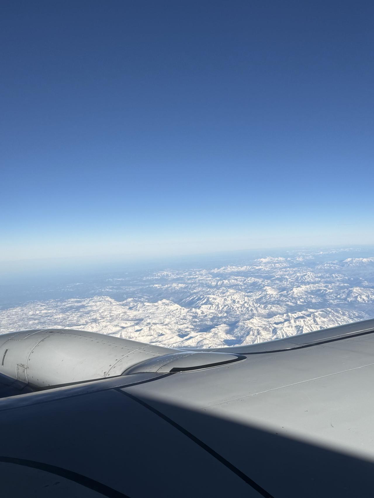 明天就要飞往南美洲了，这是我第一次去那里。
出发前，各种信息纷至沓来：
	
有人