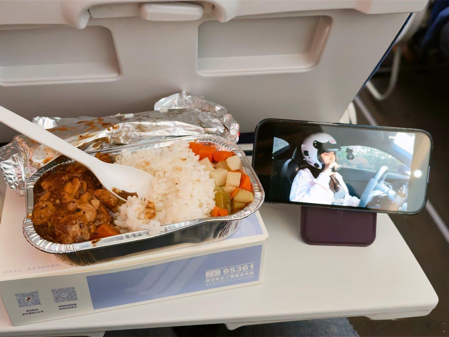 看屌丝战斗力王中王真下饭呀一台淘汰的奥迪TT居然可以这么快！ 上海