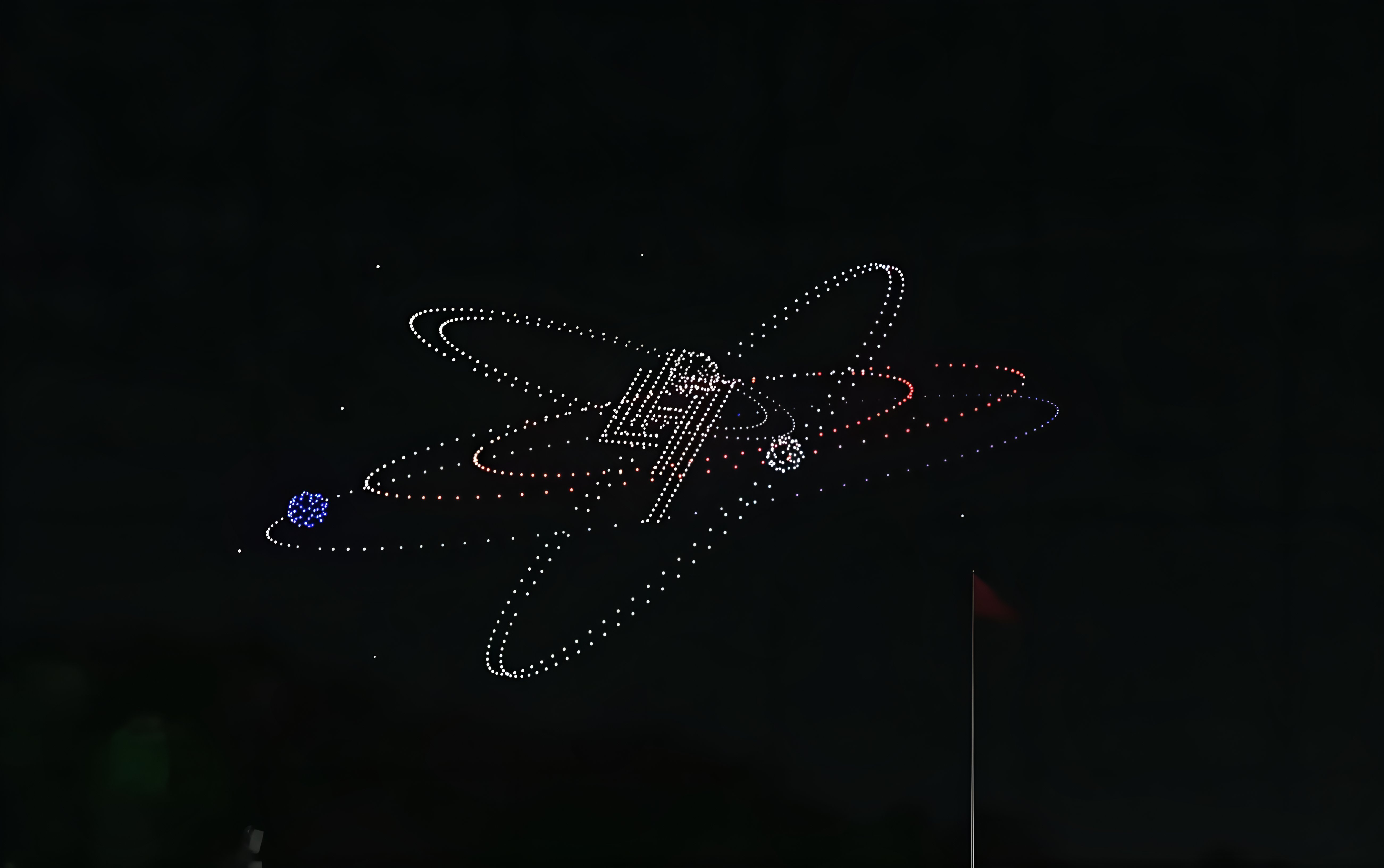 我觉得全宇宙都应该围着鹿晗转 