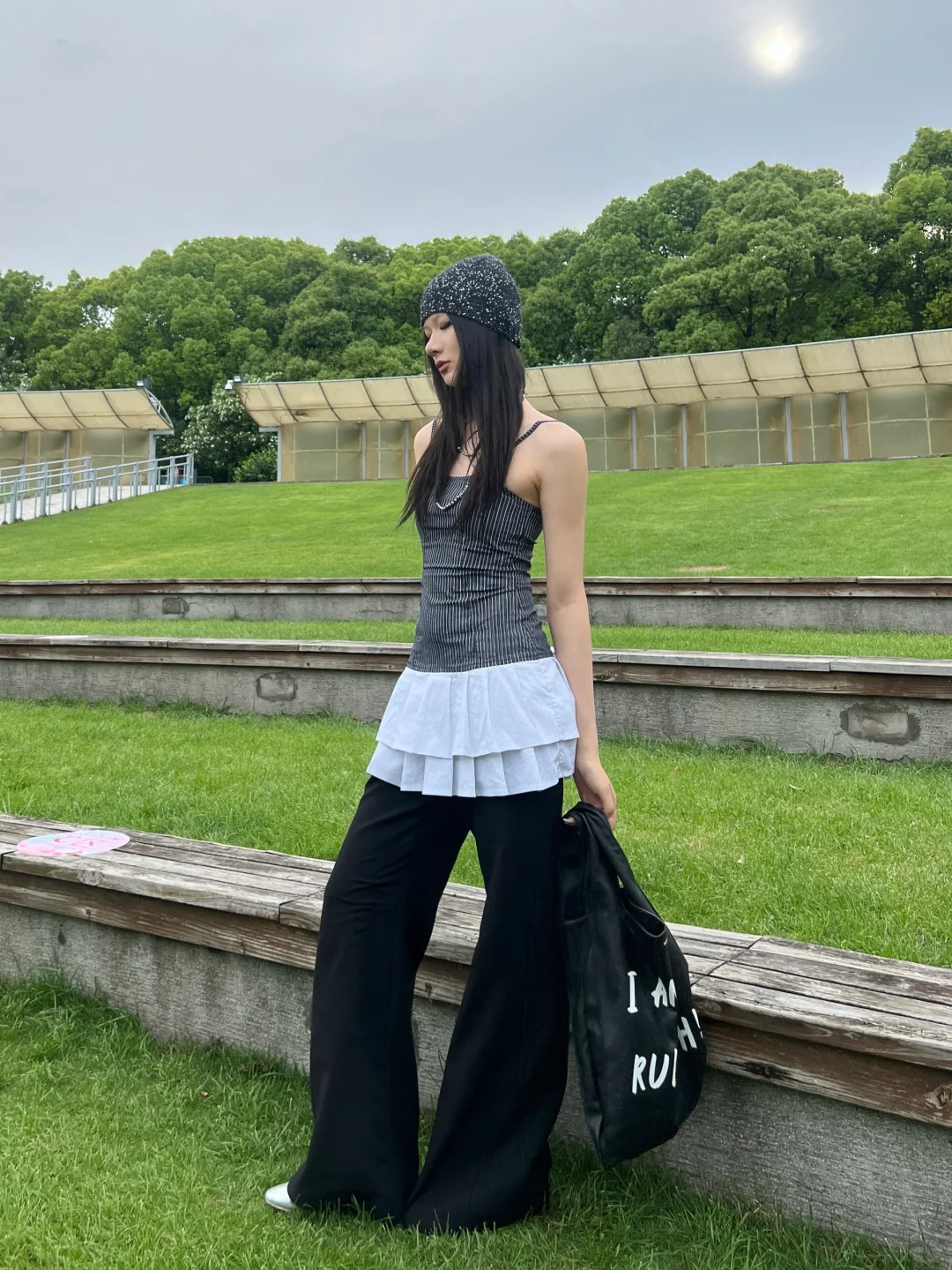 𝗼𝘂𝘁𝗳𝗶𝘁 * 夏季松弛感穿搭*黑白色系🎱