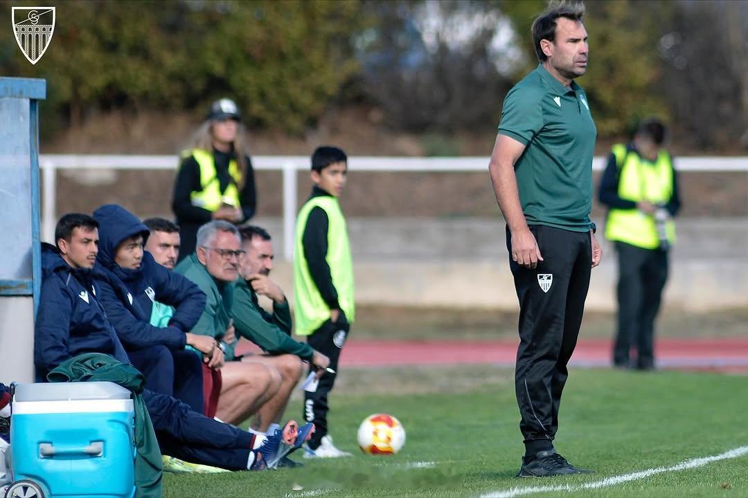 西班牙足协乙级联赛(4)第1组 李昌祎截至上周末，西协乙联赛已进行10轮，塞戈维