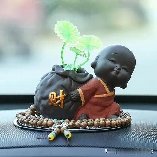 全网最火的一段话，不得不看，引起多少人共鸣：
“人生在世，酸甜苦辣都得尝。你风光