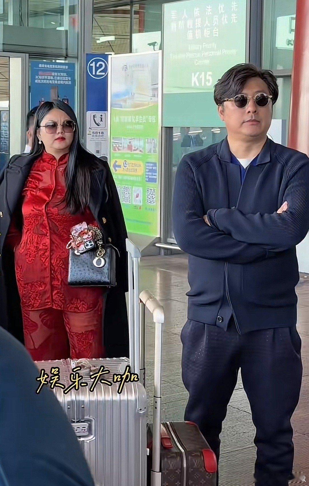 如果不是王岳伦，都认不出这是李湘还是张惠妹 ​​​