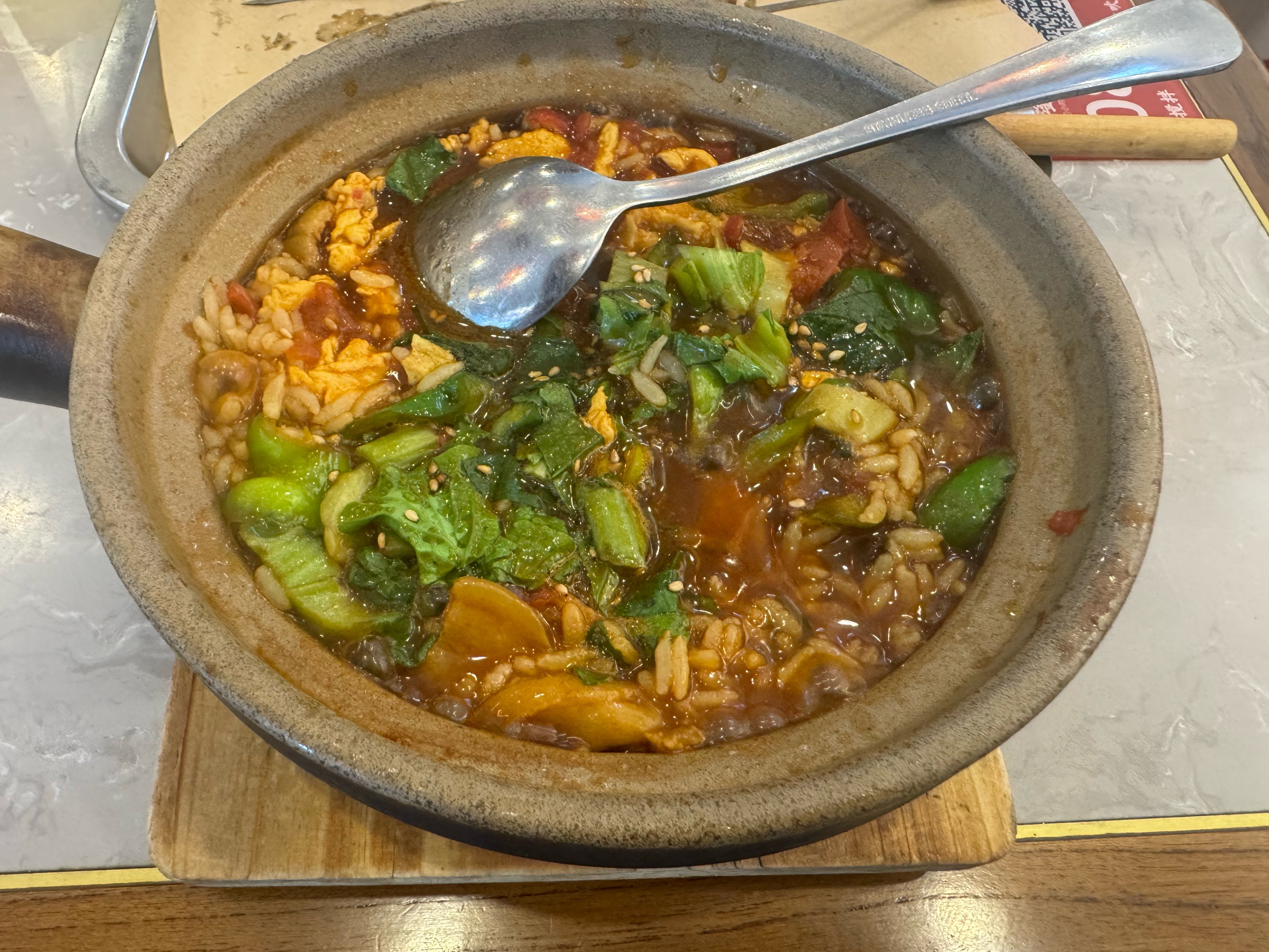 北京烫饭， 夯！ 夯中夯！就是别着急吃，非常烫！一时半会儿都凉不了，锅也烫！ 
