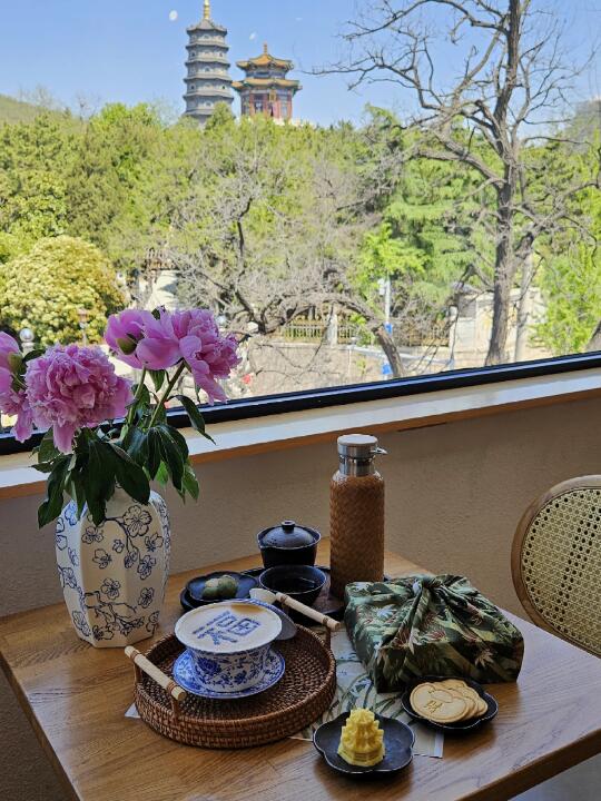 为了这扇窗，值得来一次青岛❗📸拍照超美