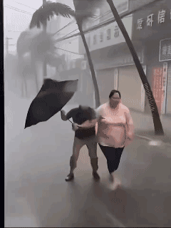 男人应该找什么样的媳妇？
这回心里该有数了吧😄[捂脸]
