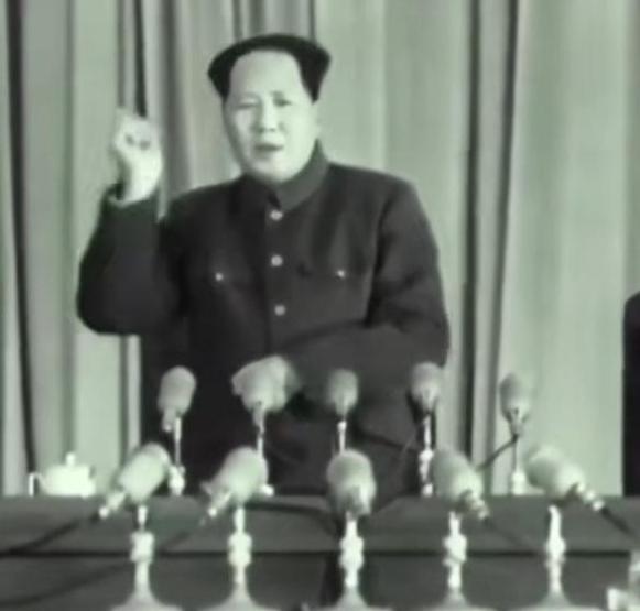 革命低谷见真章，跟着伟人走才有胜利方向。
 
纵观近代革命征程，有一个特别值得深