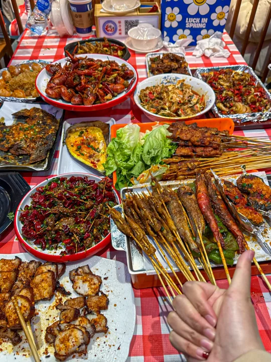 🔥深夜放毒！这家烧烤店让我连吃3天不腻！