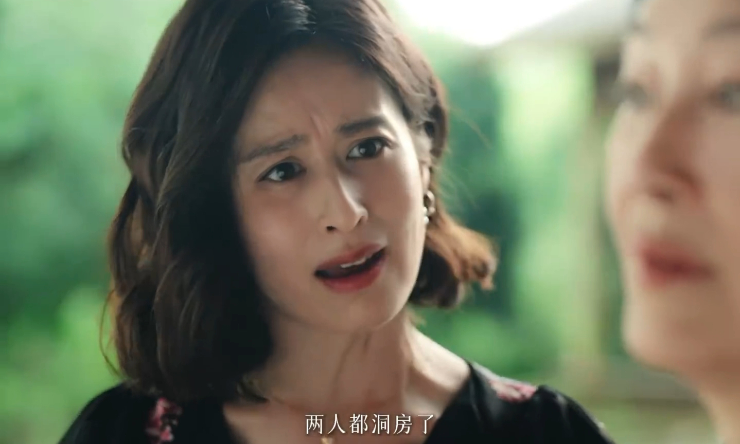 颖儿暴打辛云来过于入戏了电视剧小芳颖儿追打辛云来戏份爆发力十足，满是守护小芳的真