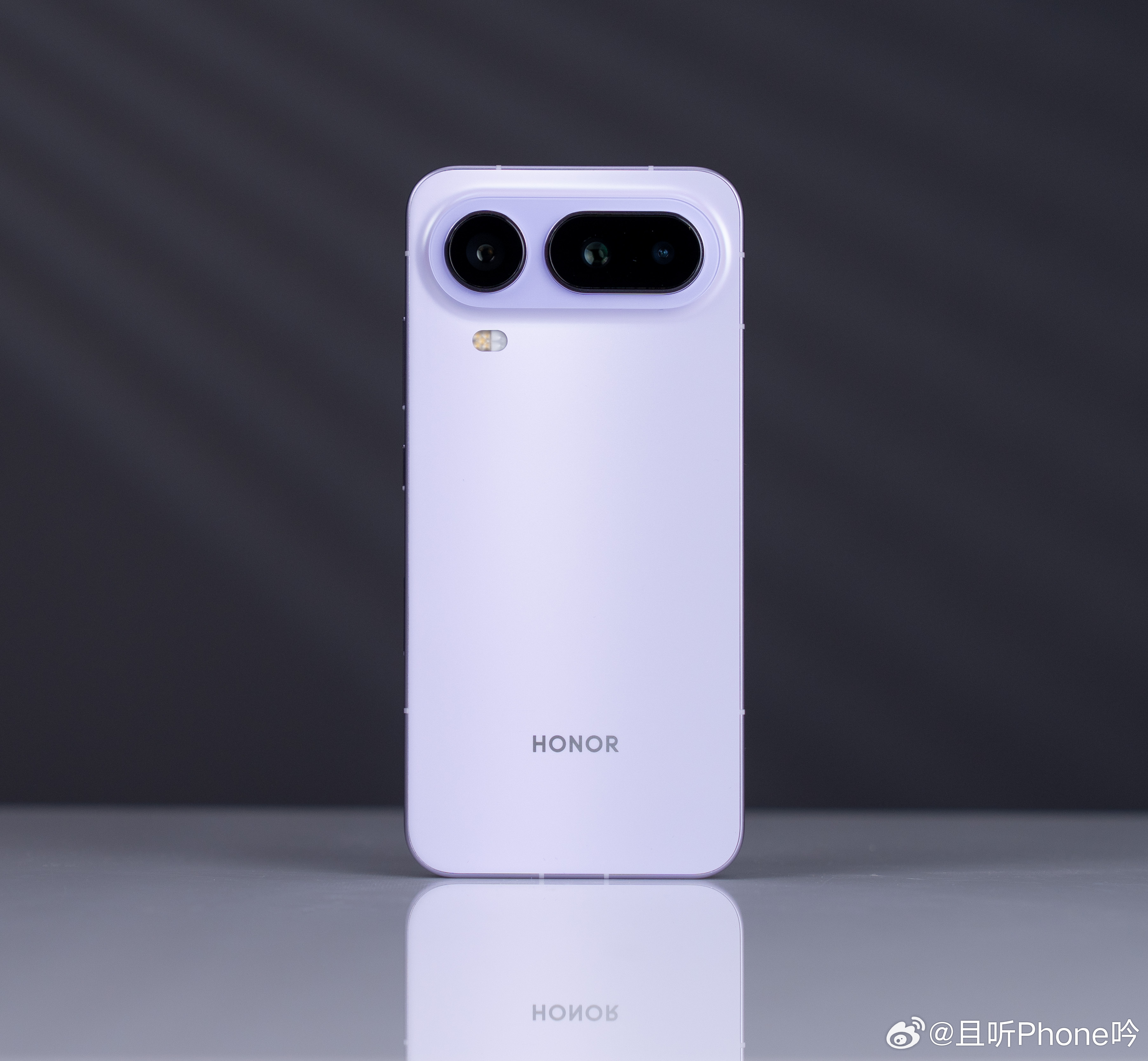 荣耀Magic8 Pro Air，Air说的是外观，Pro就是配置，处理器直接上