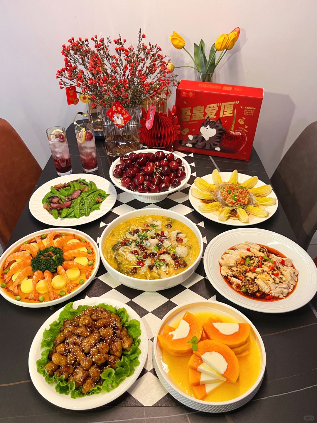 家宴 | 新的一年要继续奔走在自己的热爱里