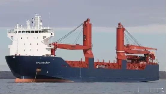 乌克兰这是要彻底放开手脚了吗，越打越猛了。据环球网报道，18日乌克兰又通过无人机