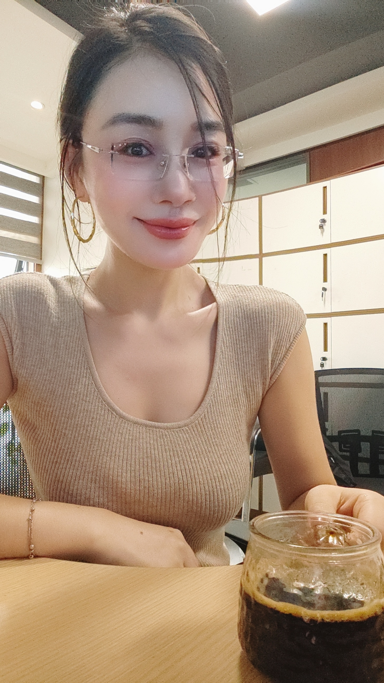 早呀！人生不过百年！加油加油加油 