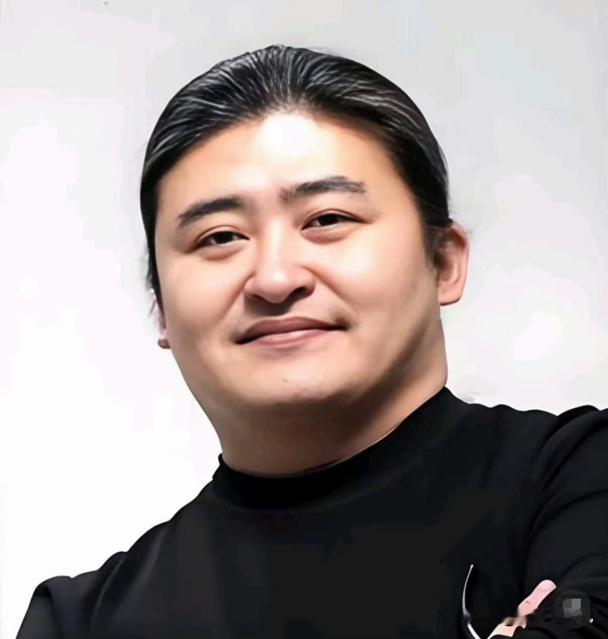 刘欢老师留下了太多经典旋律，不只是唱功厉害，做人做事也一直低调本分。