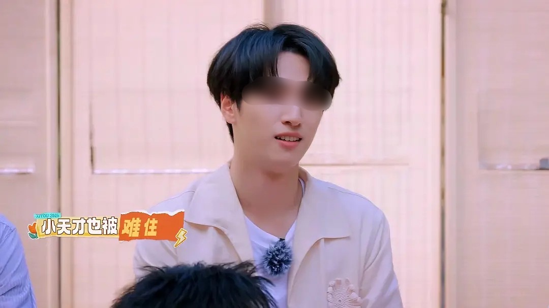 这下颚线还有展示的必要么 