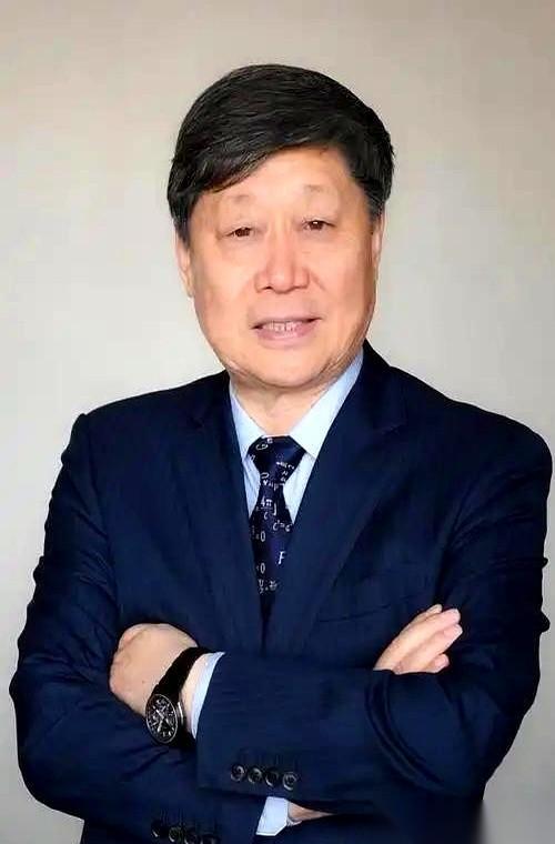 谁能想到，堂堂全球家电巨头海尔，当年起死回生的第一步，居然是抓工人随地大小便？