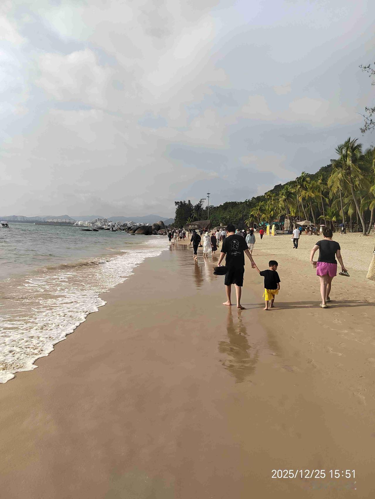 我的今日状态：🏝️旅行度假
我这里的天气：☀️晴天