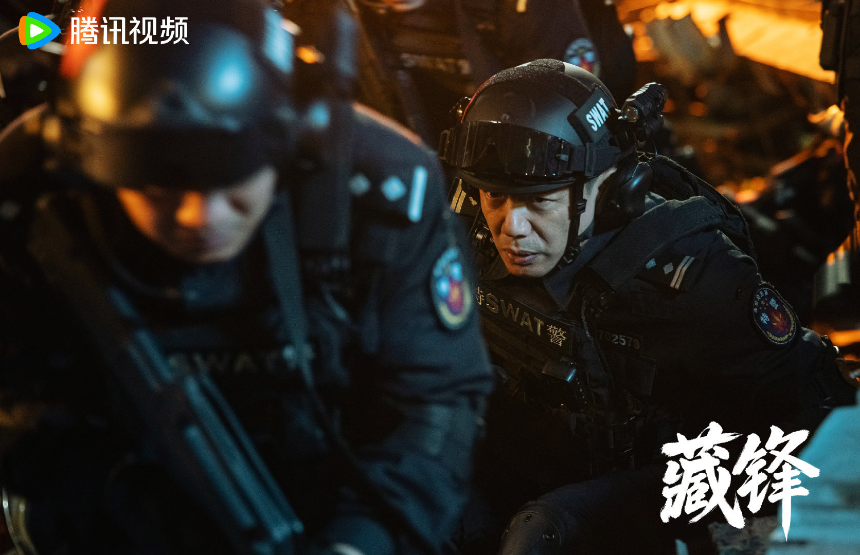 谭彦∶帅起来是分分钟的事这坚毅的眼神 ​​​